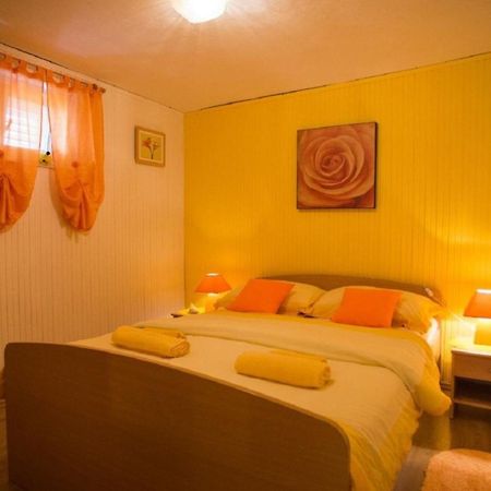 Apartment Zelja Оребич Экстерьер фото